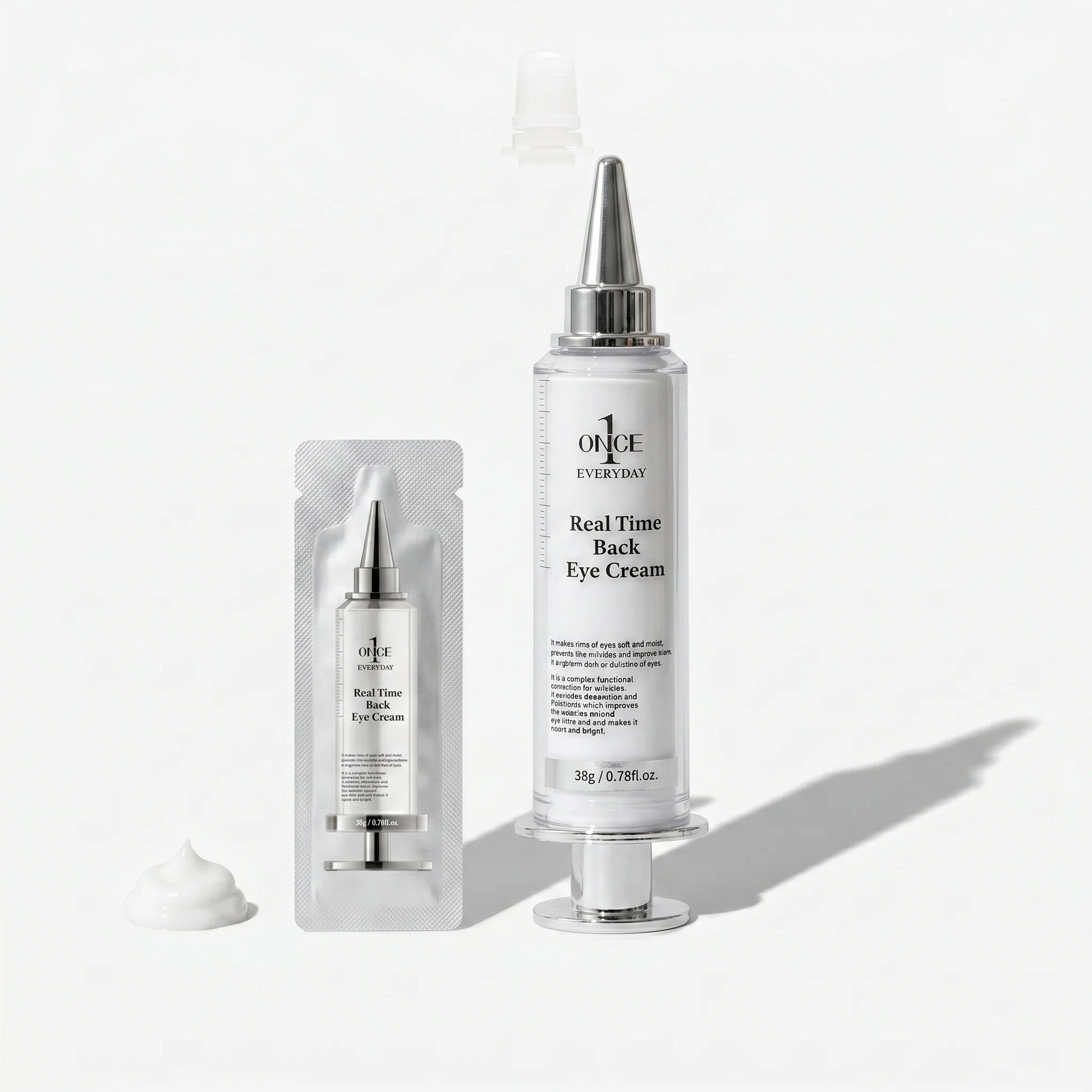 Real Time Back Eye Cream - Ögonkräm mot fina linjer - editorial bild